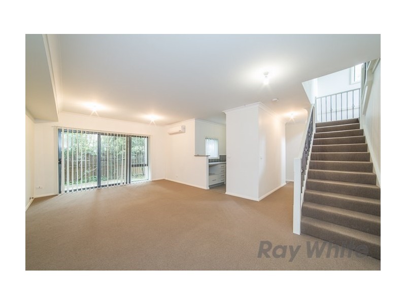 51 Kestrel Circuit, Shortland NSW 2307