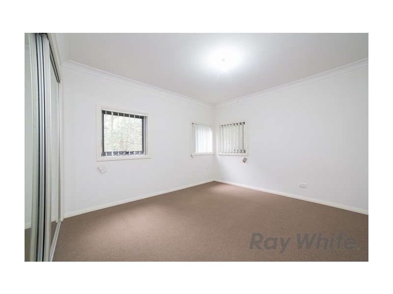 51 Kestrel Circuit, Shortland NSW 2307