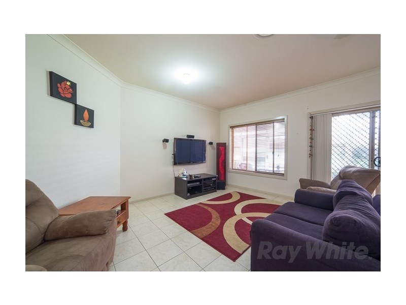 24 Cottonwood Ch, Fletcher NSW 2287