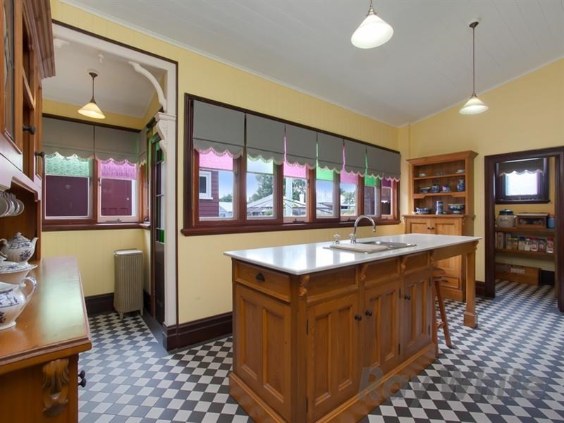 70 Elizabeth Street, Tighes Hill NSW 2297