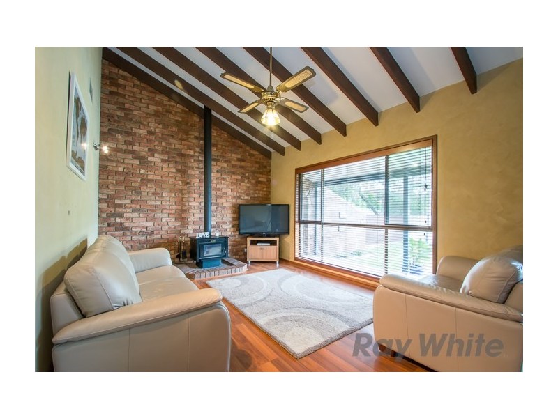 36 Barrington Crescent, Maryland NSW 2287