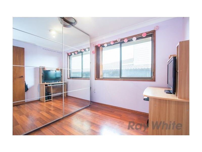 36 Barrington Crescent, Maryland NSW 2287