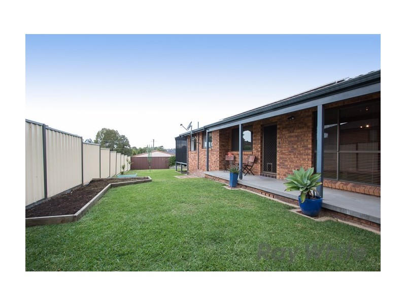 36 Barrington Crescent, Maryland NSW 2287