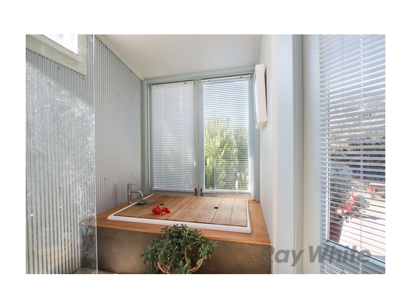 56 Young Street, Carrington NSW 2294