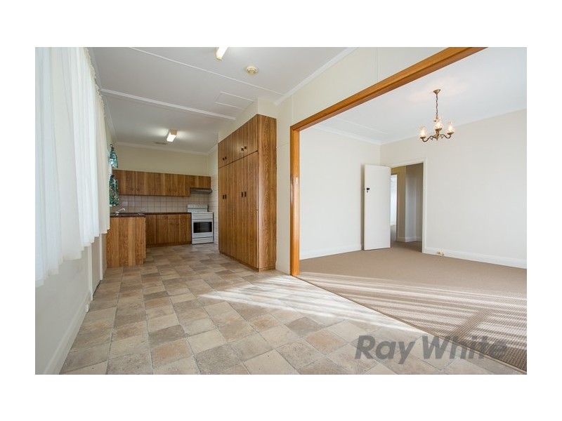 18 Frith Street, Kahibah NSW 2290