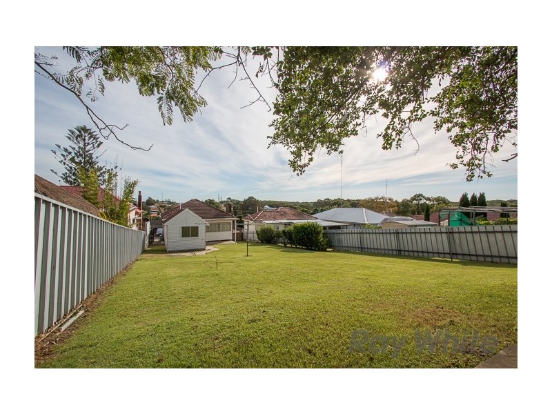 18 Frith Street, Kahibah NSW 2290