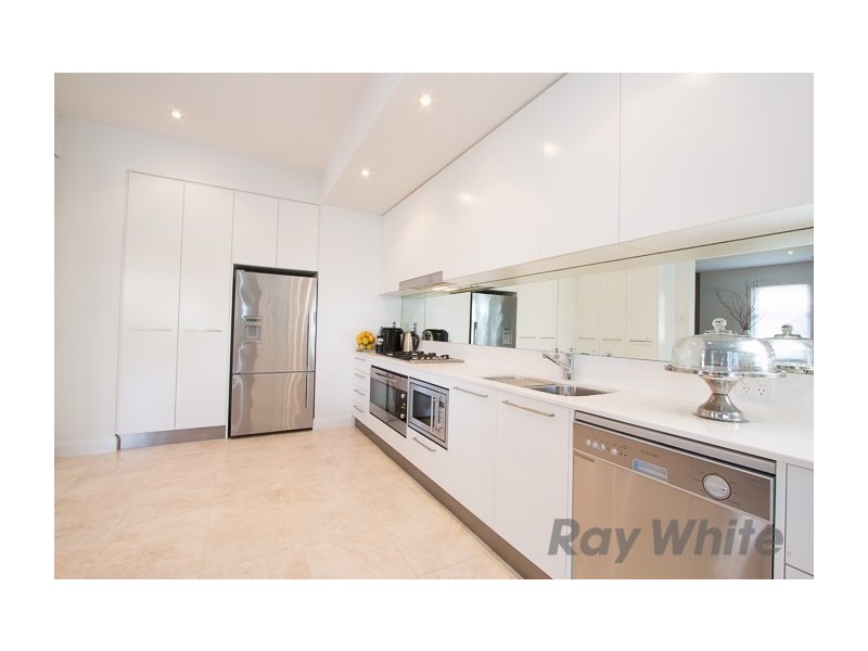 3 Smith Street, Hamilton South NSW 2303