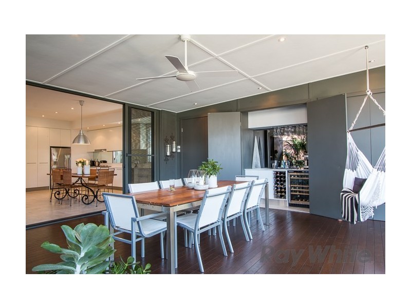 3 Smith Street, Hamilton South NSW 2303