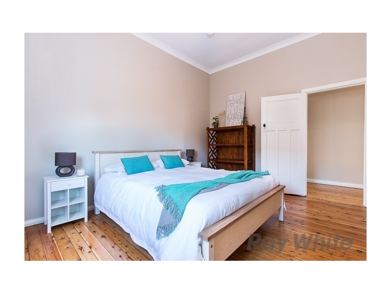 2 Bourke Street, Carrington NSW 2294