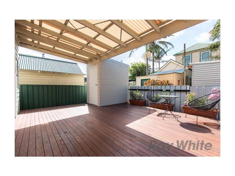 2 Bourke Street, Carrington NSW 2294