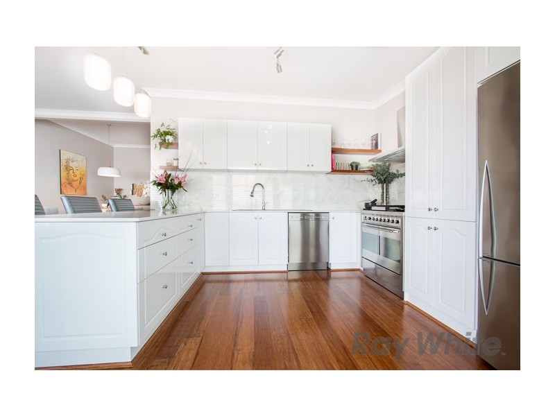 31 Gulliver Street, Hamilton NSW 2303