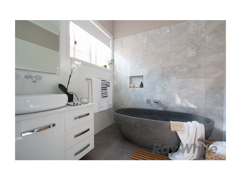 31 Gulliver Street, Hamilton NSW 2303