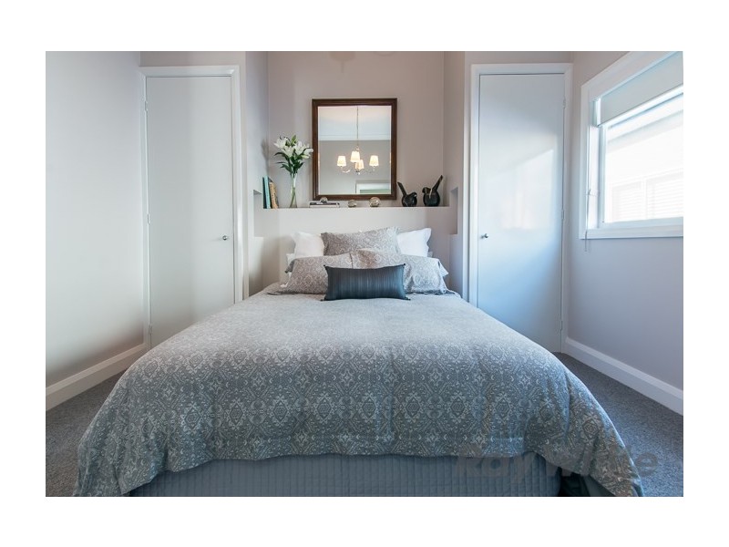 31 Gulliver Street, Hamilton NSW 2303