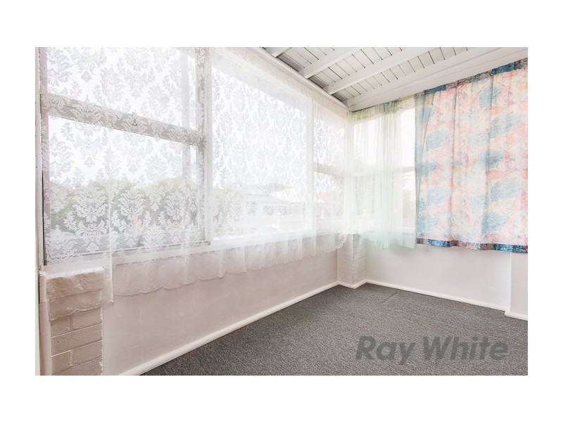 60 Barton Street, Mayfield NSW 2304