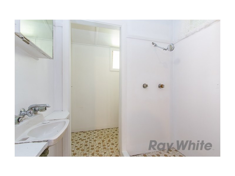 60 Barton Street, Mayfield NSW 2304