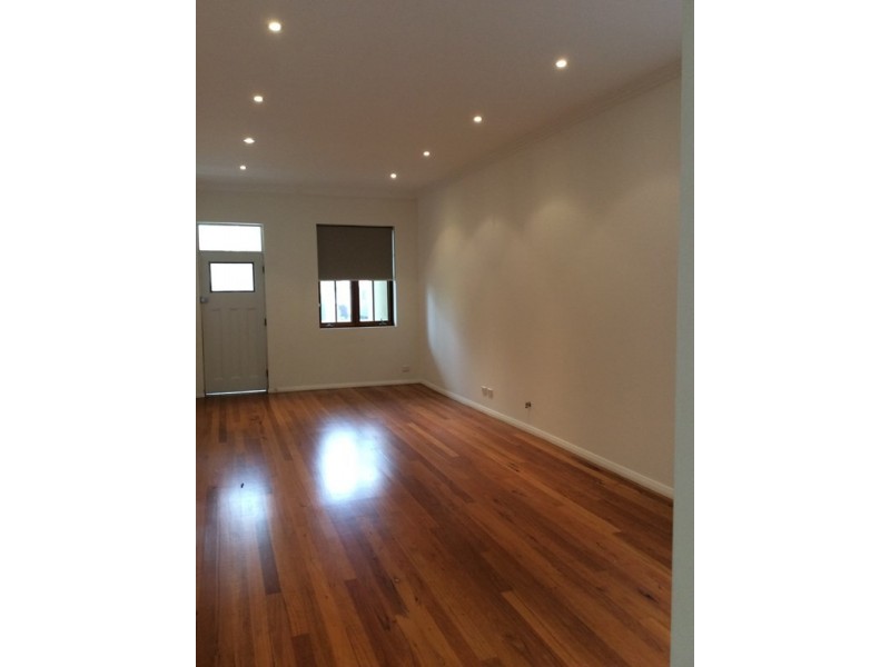 12 Nelson Street, Mayfield NSW 2304