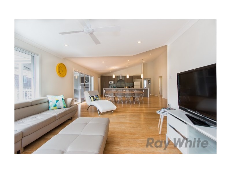7 Floribunda Street, Floraville NSW 2280