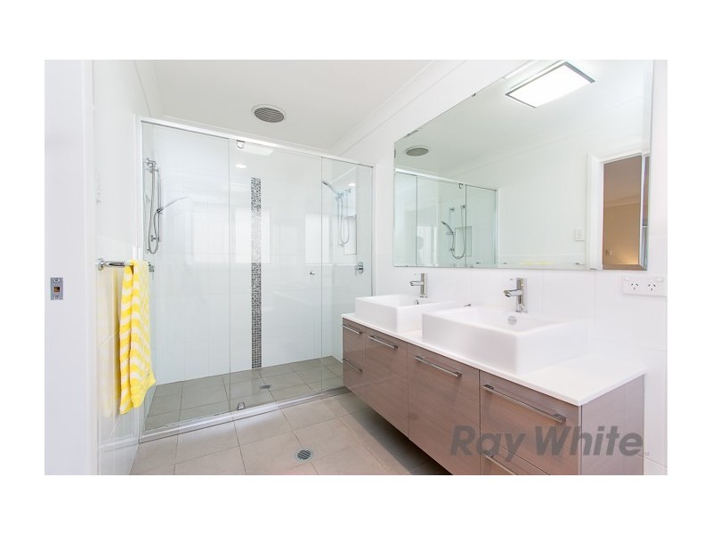 7 Floribunda Street, Floraville NSW 2280