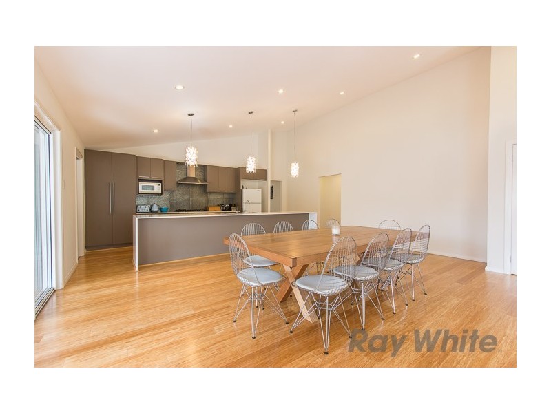 7 Floribunda Street, Floraville NSW 2280