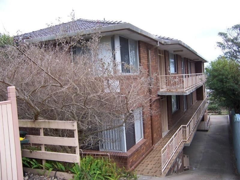 26 Memorial Drive, Bar Beach NSW 2300