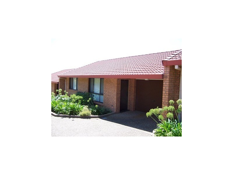 2/9 Floribunda Close, Warabrook NSW 2304