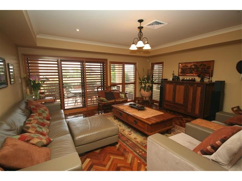 105 Ross Street, Belmont NSW 2280