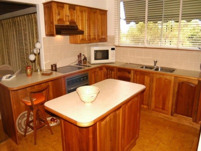 1 Harkins Street, Eleebana NSW 2282