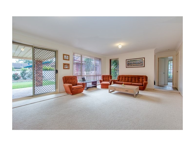 75 Myles Avenue, Warners Bay NSW 2282