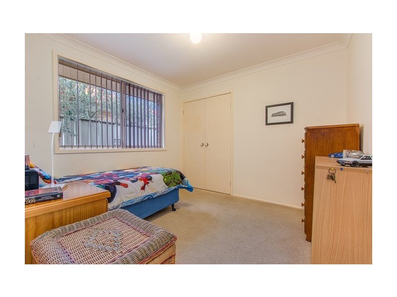 75 Myles Avenue, Warners Bay NSW 2282