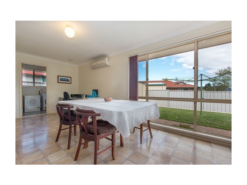 75 Myles Avenue, Warners Bay NSW 2282