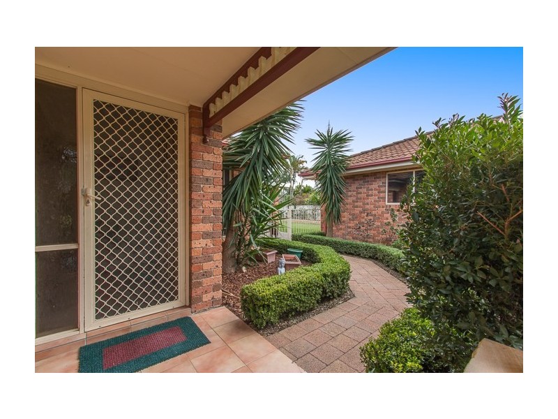75 Myles Avenue, Warners Bay NSW 2282