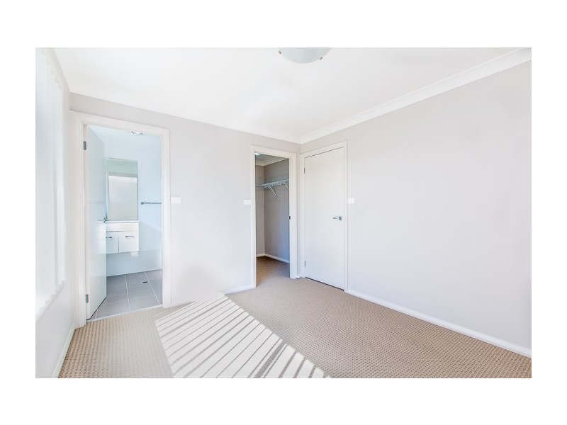 13 Myrtle Crescent, Aberglasslyn NSW 2320