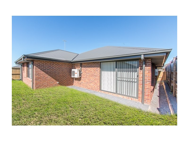 13 Myrtle Crescent, Aberglasslyn NSW 2320