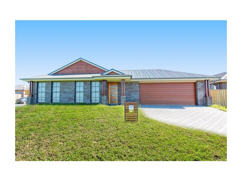 55 Redgum Circuit, Aberglasslyn NSW 2320