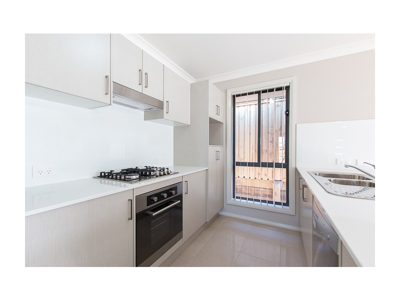 55 Redgum Circuit, Aberglasslyn NSW 2320