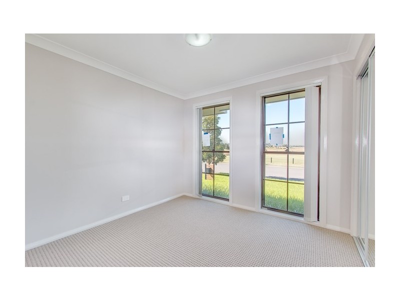 55 Redgum Circuit, Aberglasslyn NSW 2320