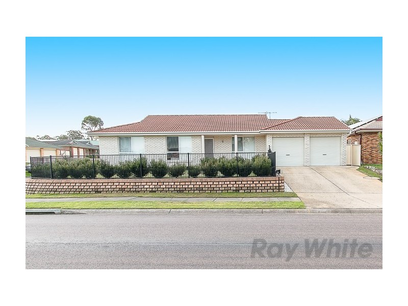 8 Calancra Avenue, Cameron Park NSW 2285
