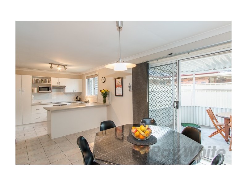 8 Calancra Avenue, Cameron Park NSW 2285