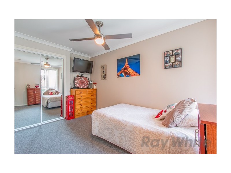 8 Calancra Avenue, Cameron Park NSW 2285