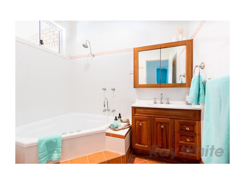 67 Kimbarra Close, Kotara NSW 2289