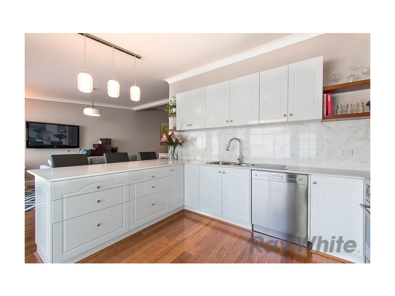 31 Gulliver Street, Hamilton NSW 2303