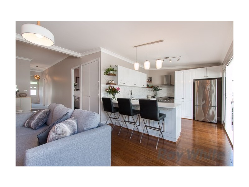 31 Gulliver Street, Hamilton NSW 2303