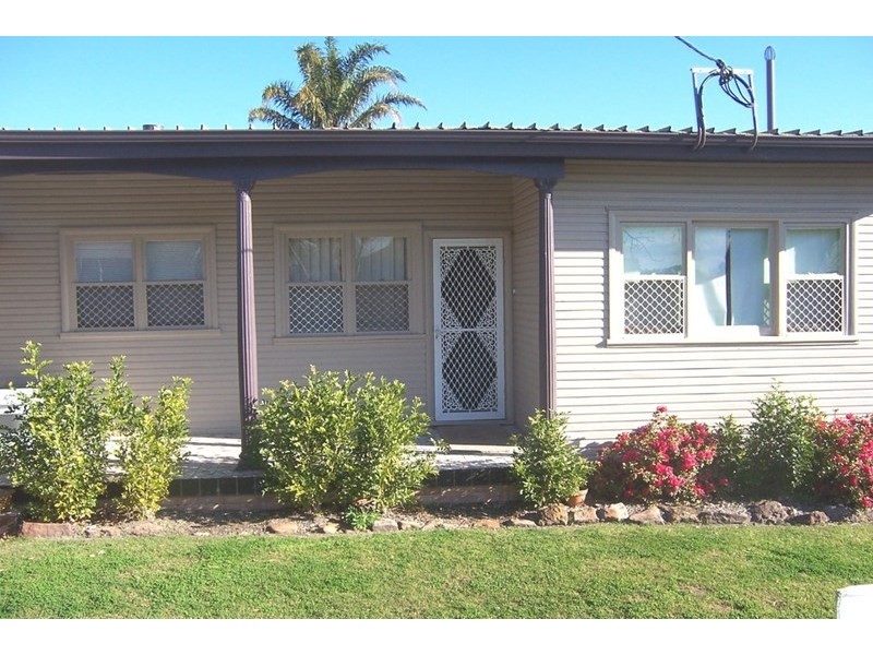 27 Reservoir Road, Glendale NSW 2285