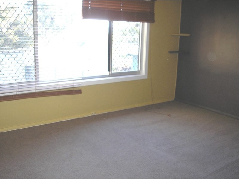 27 Reservoir Road, Glendale NSW 2285