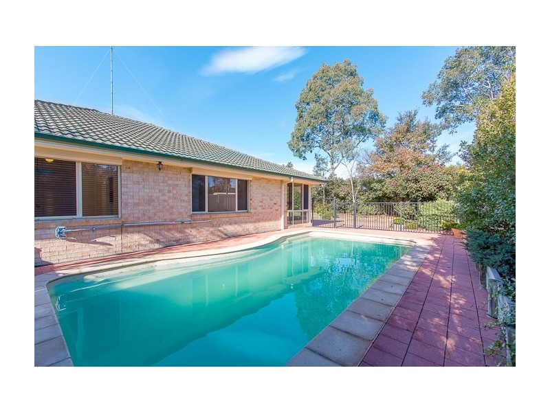 77 Schanck Drive, Metford NSW 2323