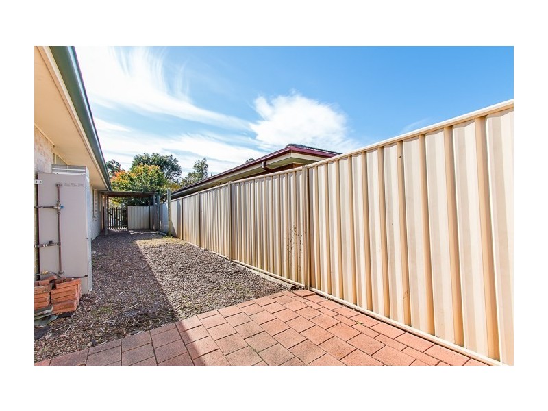 77 Schanck Drive, Metford NSW 2323
