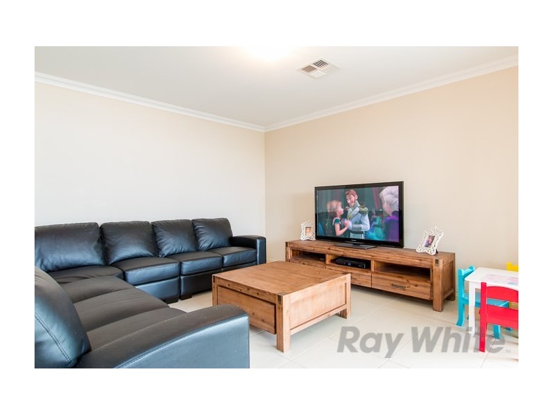 15 Graysynd Circuit, Cameron Park NSW 2285