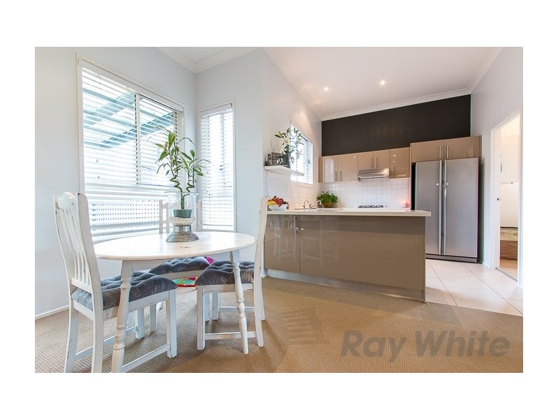 2 Merivale Road, Mount Hutton NSW 2290