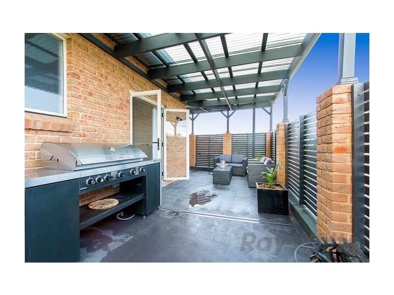 2 Merivale Road, Mount Hutton NSW 2290