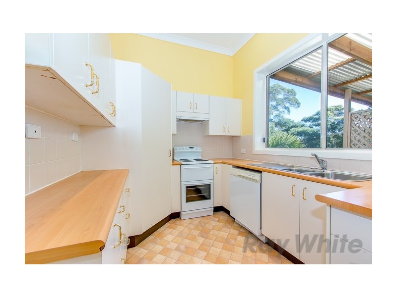 32 Garden Grove Parade, Adamstown Heights NSW 2289